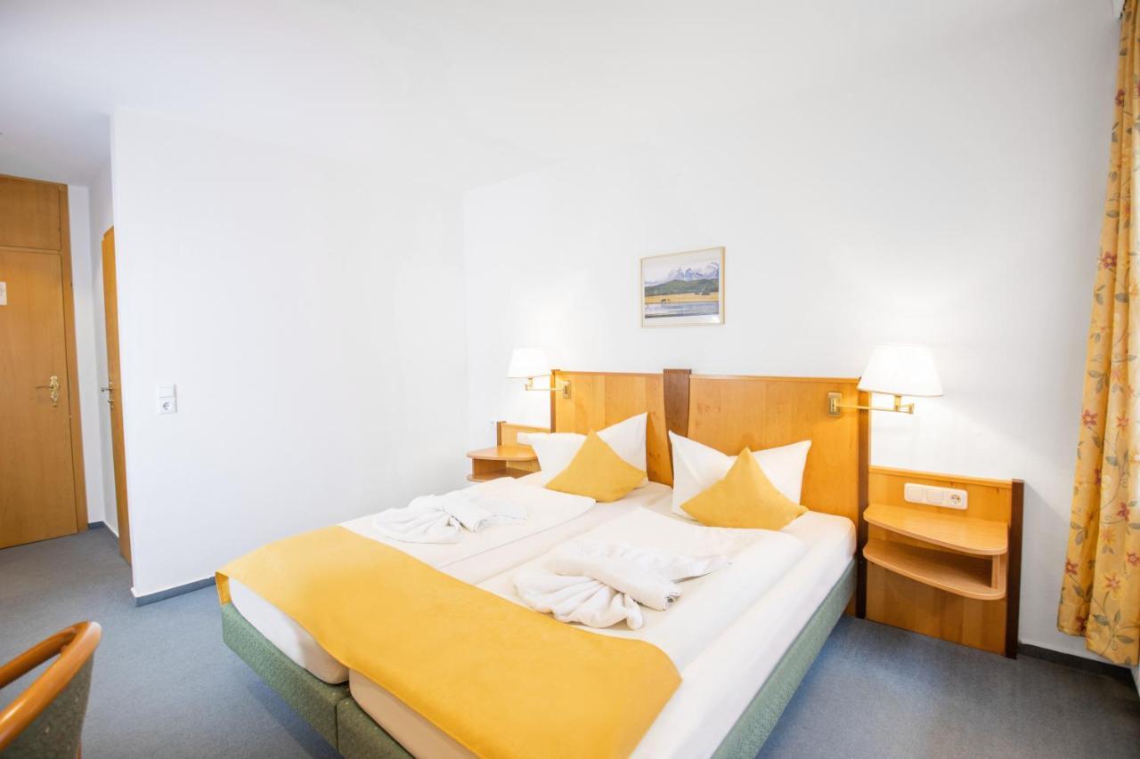 Hotel Garni Zwickau-Mosel Mulsen Ngoại thất bức ảnh