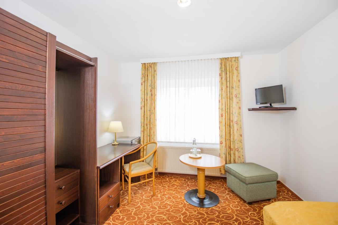 Hotel Garni Zwickau-Mosel Mulsen Ngoại thất bức ảnh